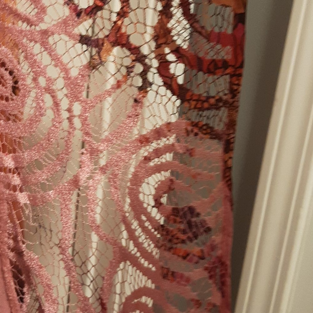 LADIES SWEATER - Picture 2 of 6